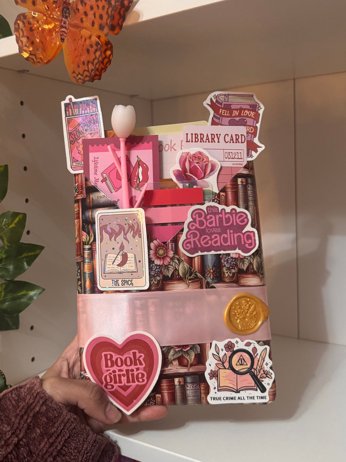 Bookish blind date with a book