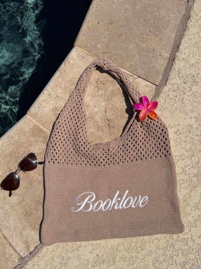 Summer bookish totes 🌺