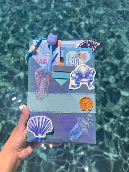 Coastal blind date with a book 🌊